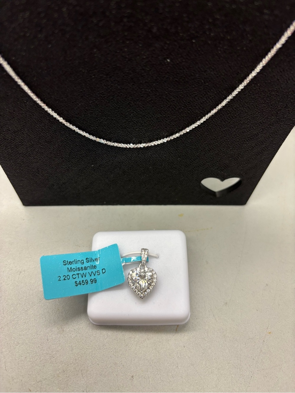 Sterling Silver moissanite 2.20 ctw vvs d Heart Halo Pendant Necklace Kay Jewels - Picture 2 of 3